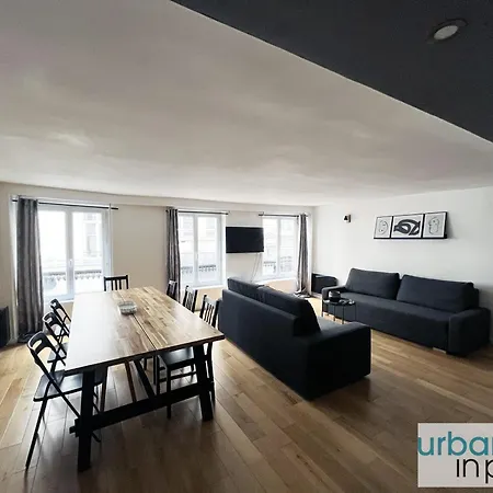 Urban Flat 89 - Beautiful 3bdr In *